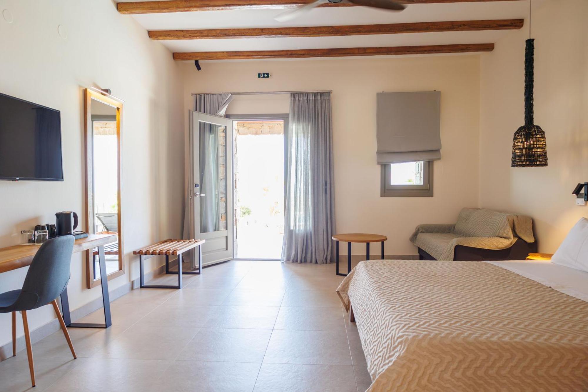 Kouros Blanc Resort & Suites Pounda Zimmer foto