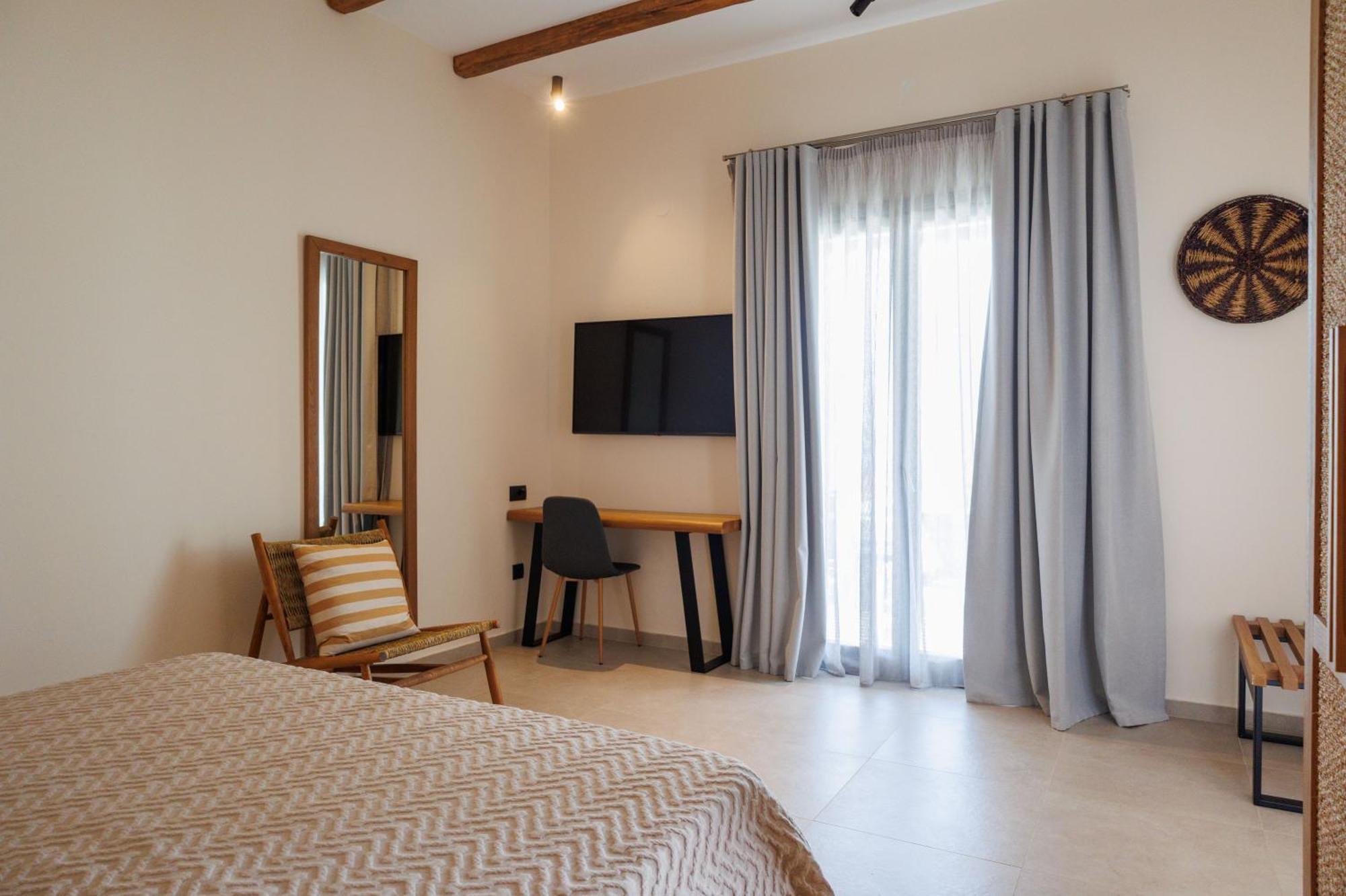 Kouros Blanc Resort & Suites Pounda Zimmer foto
